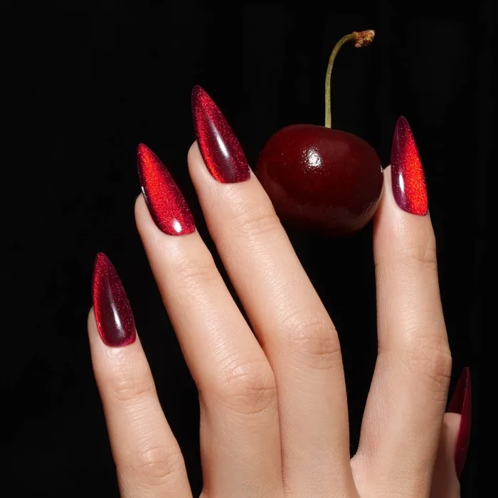 Red Velvet Cat Eye Nails for Bold Looks