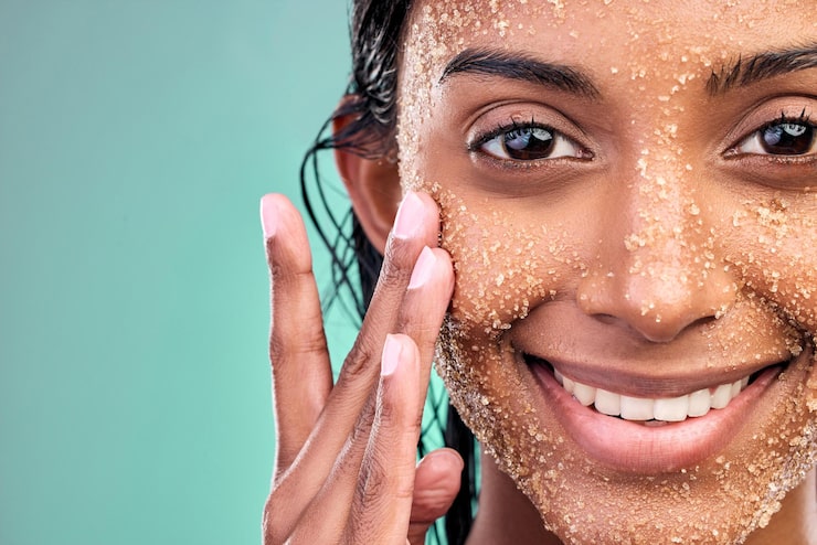 How to Remove Acne Scars Naturally at Home